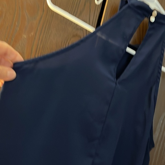 Shine star sleeveless navy blue ruffle front top. Size Medium. - Picture 5 of 10